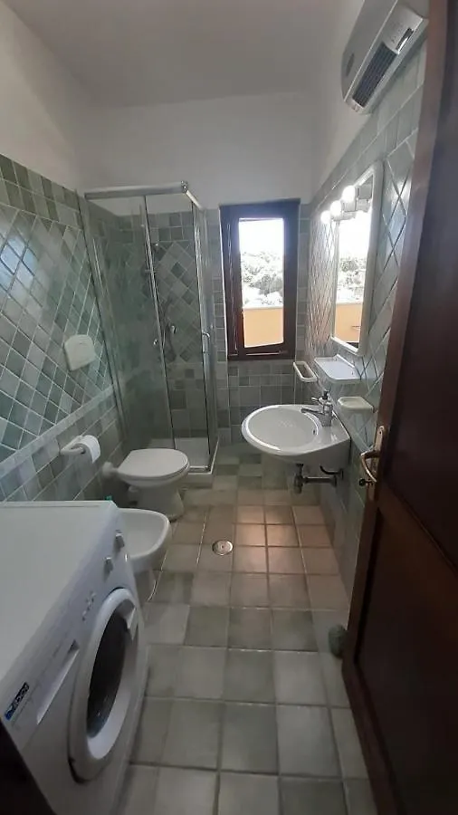 Apartment Appartamento A La Maddalena